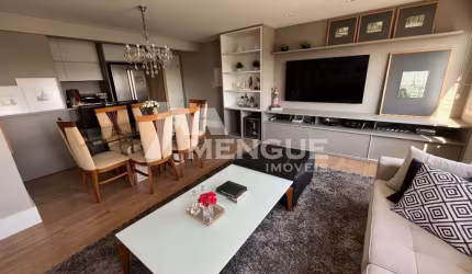 Apartamento com 3 quartos à venda na Rua Frederico Otávio Domingues Barbosa, 50, São Sebastião, Porto Alegre por R$ 690.000