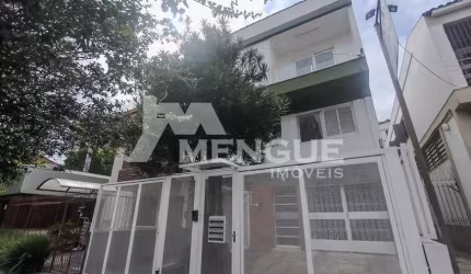 Apartamento com 3 quartos à venda na Rua Marcelo Gama, 452, Auxiliadora, Porto Alegre por R$ 485.000