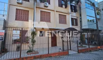 Apartamento com 2 quartos à venda na Beco Andaraí, 65, Passo da Areia, Porto Alegre por R$ 250.000