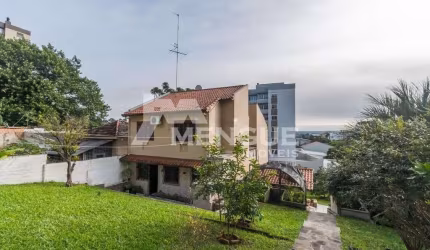 Casa com 3 quartos à venda na Rua Edmundo Bastian, 1013, Cristo Redentor, Porto Alegre por R$ 1.425.000