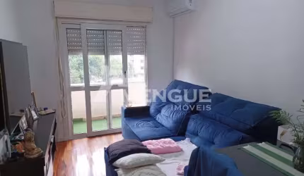 Cobertura com 2 quartos à venda na Rua Roque Calage, 774, Passo da Areia, Porto Alegre por R$ 570.000