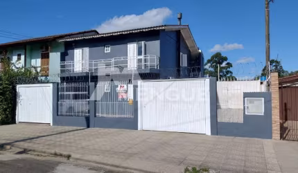 Casa com 4 quartos à venda na Avenida Nilo Ruschel, 555, Alto Petrópolis, Porto Alegre por R$ 898.000