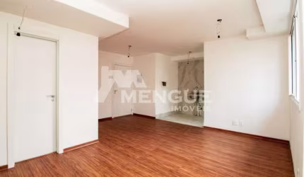 Apartamento com 3 quartos à venda na Avenida Francisco Trein, 116, Passo da Areia, Porto Alegre por R$ 640.000