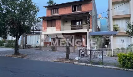 Casa com 6 quartos à venda na Rua Edmundo Bastian, 245, Cristo Redentor, Porto Alegre por R$ 1.200.000
