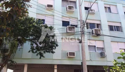 Apartamento com 2 quartos à venda na Rua Ministro Oliveira Lima, 193, São Sebastião, Porto Alegre por R$ 329.000