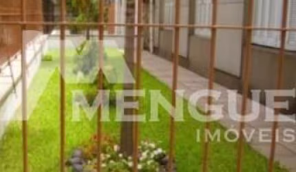 Apartamento com 2 quartos à venda na Travessa Olímpio de Oliveira Pacheco, 34, Vila Ipiranga, Porto Alegre por R$ 255.000
