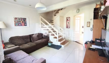 Casa em condomínio fechado com 2 quartos à venda na Rua Engenheiro Frederico Dahne, 255, Sarandi, Porto Alegre por R$ 350.000