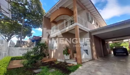 Casa com 3 quartos à venda na Rua Engenheiro Frederico Dahne, 525, Sarandi, Porto Alegre por R$ 799.000