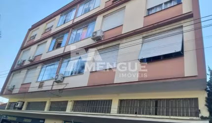 Apartamento com 2 quartos à venda na Avenida Brasiliano Índio de Moraes, 878, Passo da Areia, Porto Alegre por R$ 229.900