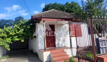 Casa com 2 quartos à venda na Rua Doutor Paulino Guerra, 186, Jardim Itu Sabará, Porto Alegre por R$ 350.000