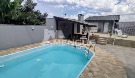 Casa com 3 quartos à venda na Rua Fernando Abbott, 1175, Cristo Redentor, Porto Alegre por R$ 1.990.000