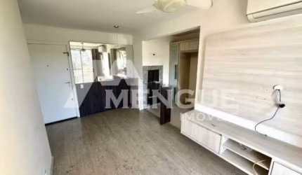 Apartamento com 2 quartos para alugar na Beco Souza Costa, 400, Morro Santana, Porto Alegre por R$ 2.300