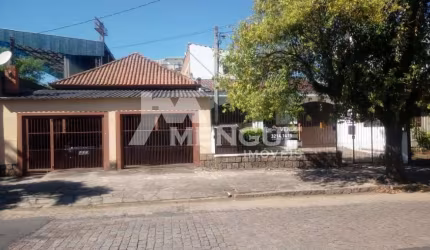 Casa com 5 quartos à venda na Rua São Nicolau, 1125, Santa Maria Goretti, Porto Alegre por R$ 689.000