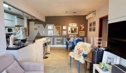 Apartamento com 3 quartos à venda na Rua Roque Calage, 400, Passo da Areia, Porto Alegre por R$ 600.000