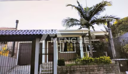 Casa com 2 quartos à venda na Rua Theonila Carvalho da Motta, 214, Parque Santa Fé, Porto Alegre por R$ 639.000