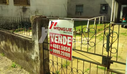 Terreno à venda na Rua Piquari, 17, Santa Maria Goretti, Porto Alegre por R$ 290.000