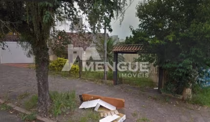 Terreno à venda na Rua Fernando Abbott, 656, Cristo Redentor, Porto Alegre por R$ 1.250.000