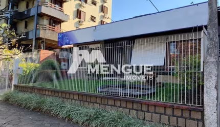 Casa com 3 quartos à venda na Avenida Quito, 396, Jardim Lindóia, Porto Alegre por R$ 1.590.000