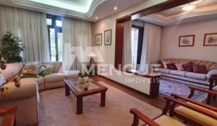 Casa com 4 quartos à venda na Rua Guadalajara, 85, Jardim Itu Sabará, Porto Alegre por R$ 1.100.000