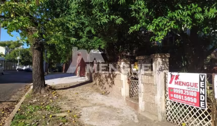 Terreno à venda na Rua Brito Peixoto, 339, Passo da Areia, Porto Alegre por R$ 550.000