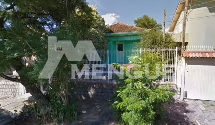 Terreno à venda na Rua Cristo Rei, 70, Jardim Itu Sabará, Porto Alegre por R$ 350.000