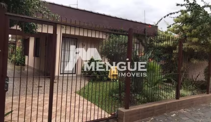 Casa com 3 quartos à venda na Rua Felipe Noronha, 39, Cristo Redentor, Porto Alegre por R$ 650.000