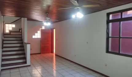 Casa com 2 quartos à venda na Vila Tamandaré, Ribeirão Preto  por R$ 470.000
