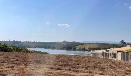Terreno à venda no Centro, Delfinópolis  por R$ 505.000