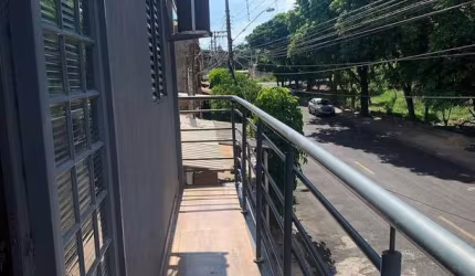 Casa com 3 quartos à venda no Jardim Heitor Rigon, Ribeirão Preto  por R$ 350.000