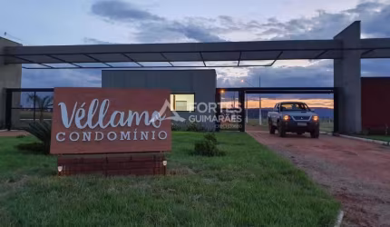 Terreno em condomínio fechado à venda na Zona Rural, Delfinópolis  por R$ 160.000