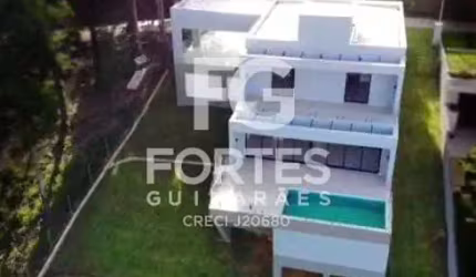 Casa em condomínio fechado com 4 quartos à venda na Serra dos Lagos (Jordanésia), Cajamar  por R$ 1.500.000