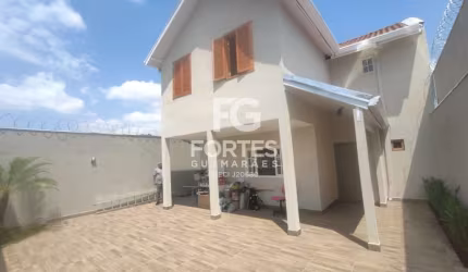 Casa com 4 quartos à venda no Residencial Flórida, Ribeirão Preto  por R$ 790.000