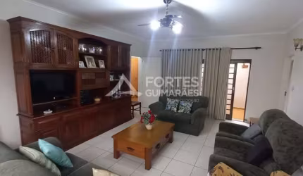 Casa com 3 quartos à venda no Jardim Macedo, Ribeirão Preto  por R$ 525.000