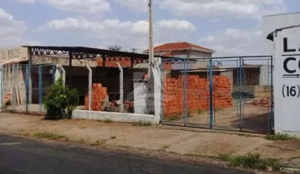 Terreno à venda no Parque Residencial Cândido Portinari, Ribeirão Preto  por R$ 395.000