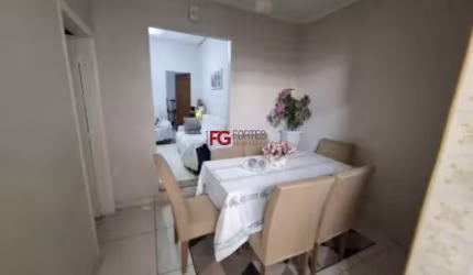 Casa com 2 quartos à venda na Vila Tibério, Ribeirão Preto  por R$ 200.000