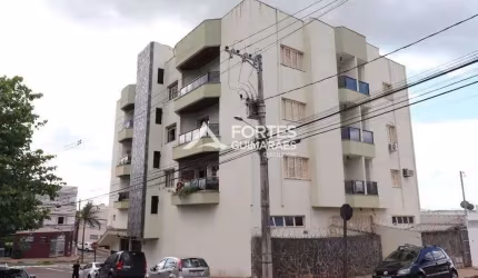 Apartamento com 4 quartos à venda no Centro, Passos  por R$ 600.000