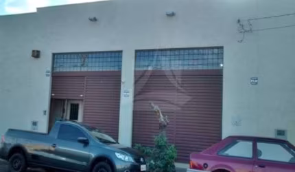 Barracão / Galpão / Depósito com 1 sala à venda no Campos Elíseos, Ribeirão Preto  por R$ 380.000