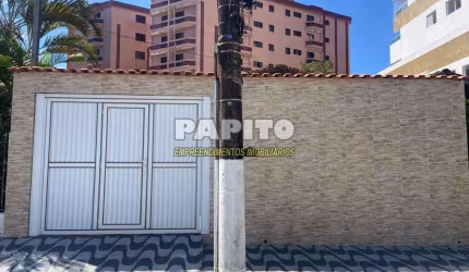 Casa com 3 dorms, Caiçara, Praia Grande - R$ 620 mil, Cod: 60012676