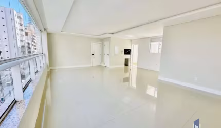 Apartamento com Terraço para Venda em Balneário Camboriú, CENTRO, 3 dormitórios, 3 suítes, 4 banheiros, 2 vagas