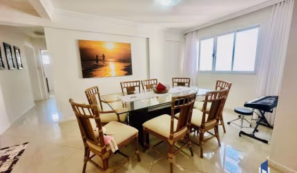 Apartamento Quadra Mar para Venda em Balneário Camboriú, PIONEIROS, 3 dormitórios, 1 suíte, 2 banheiros, 1 vaga