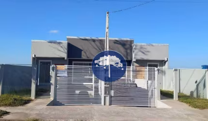 Casa com Suíte - Espaço de Terreno - Porão no Campina da Barra em Araucária