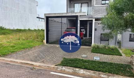 Sobrado Semi Mobiliado no bairro Iguaçu em Araucária!