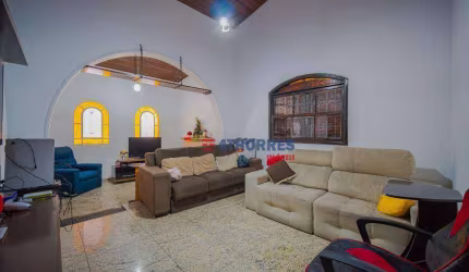 Casa com 4 dormitórios à venda, 224 m² por R$ 807.000,00 - Bela Vista - São Paulo/SP
