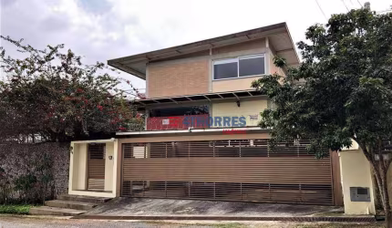 Casa com 3 dormitórios à venda, 344 m² por R$ 1.650.000,00 - Granja Viana - Cotia/SP