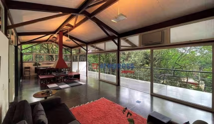 Casa à venda, 380 m² por R$ 2.700.000,00 - Chácara do Refúgio - Carapicuíba/SP