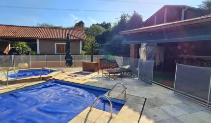 Chácara / sítio com 3 quartos à venda em Curral, Ibiúna  por R$ 1.800.000
