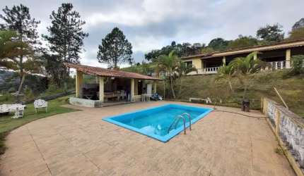 Chácara / sítio com 3 quartos à venda no Areia Vermelha, Ibiúna  por R$ 430.000