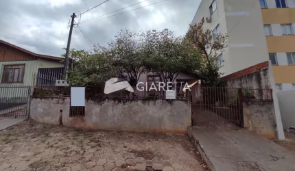 LOTE DE ÓTIMAS DIMENSÕES COM 3 CASAS MISTAS À VENDA, VL. OPERÁRIA, TOLEDO - PR