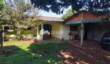 Casa com amplo terreno à venda, JARDIM PANORAMA, TOLEDO - PR