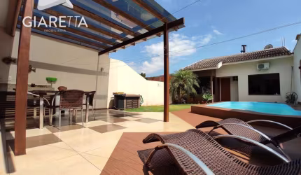 Sobrado para venda, com piscina e móveis planejados, JARDIM GISELA, TOLEDO - PR